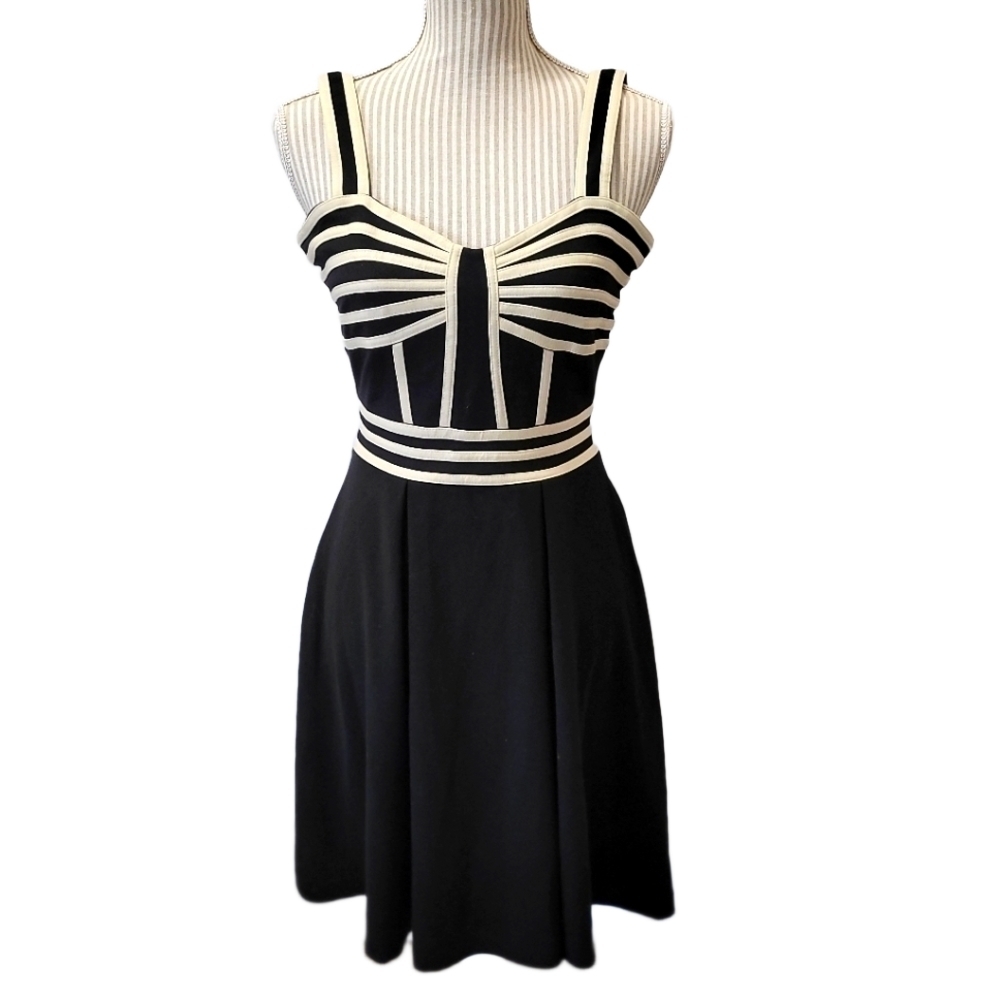 Pink Martini xs black and white dress